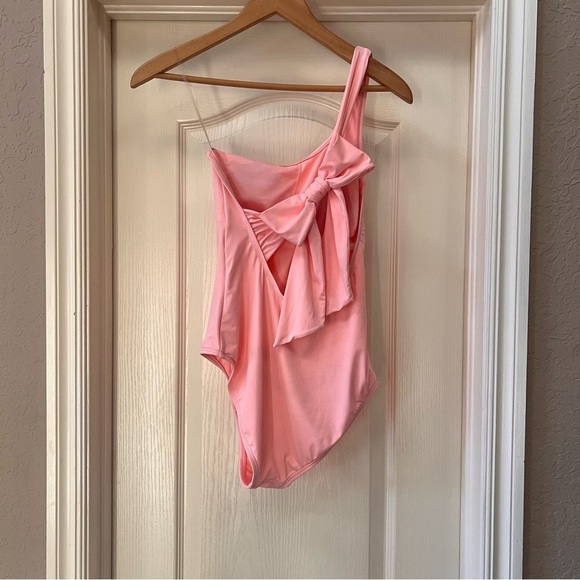 Cremieux One Shoulder One Piece Bow Bathing Suit, Pinky Peach, size Small - Picture 8 of 10